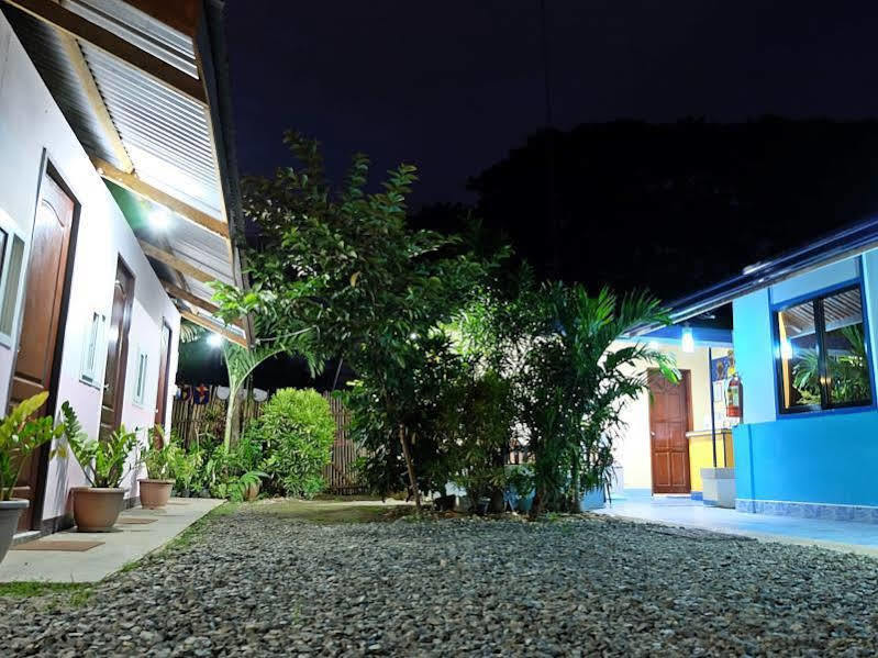 Fanta Lodge Puerto Princesa Ngoại thất bức ảnh